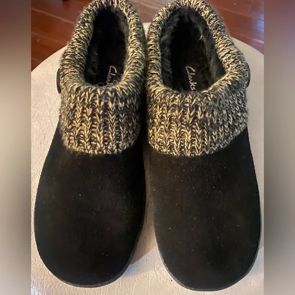 (EUC) Clarks Black Buckskin and Grey Knit Cuff Footwear size 9 - Picture 5 of 8